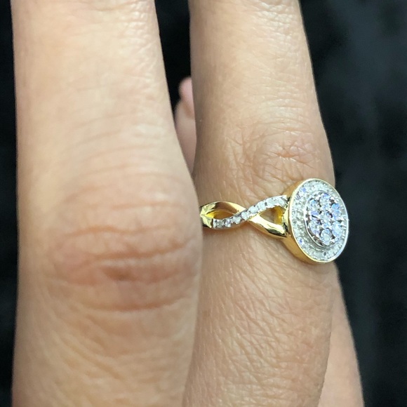 REAL DIAMOND Ring w 925 sterling silver NWT WOW!!! - Picture 6 of 8